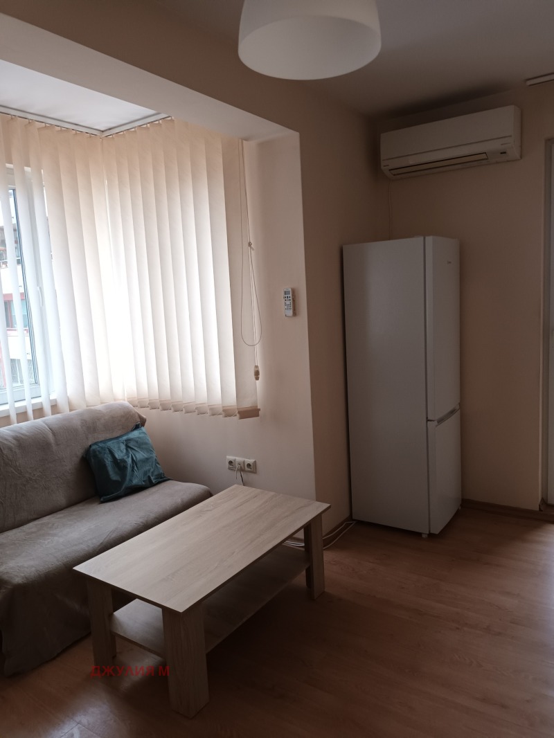 Дава под наем 2-СТАЕН, гр. София, Люлин 8