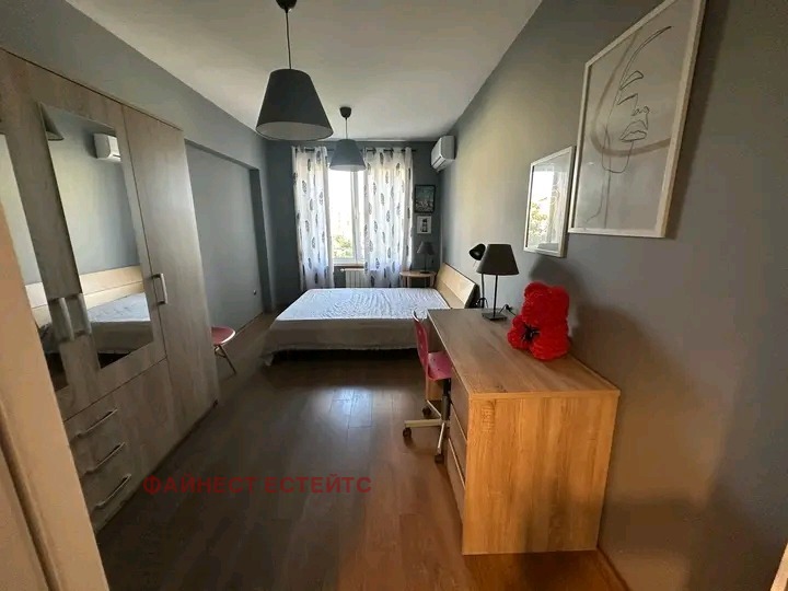 Дава под наем  4-стаен град София , Изток , 150 кв.м | 99556345 - изображение [7]