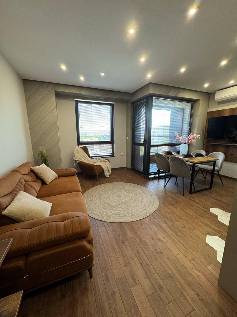 Kiadó  1 hálószoba Plovdiv , Mladezski Halm , 65 négyzetméter | 14600425 - kép [4]