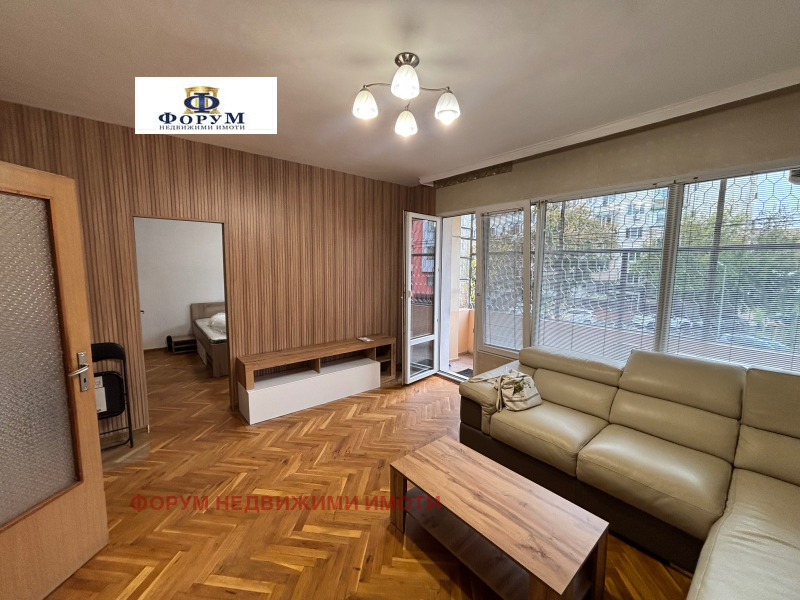 Дава под наем 3-СТАЕН, гр. Пловдив, Център