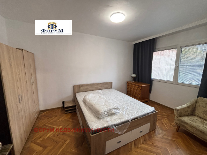 Дава под наем 3-СТАЕН, гр. Пловдив, Център, снимка 5 - Апартаменти - 52303123