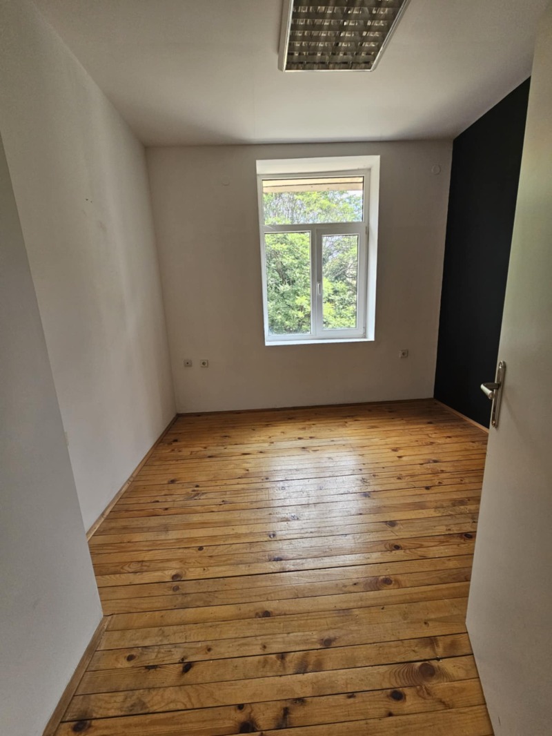 Vuokrattavana  Toimisto Kjustendil , Tsentar , 20 neliömetriä | 58637994 - kuva [6]