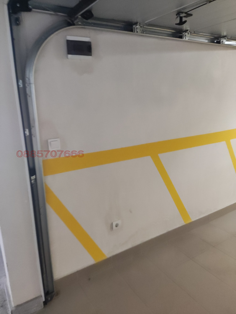 Til leje  Garage Sofia , Reduta , 17 kvm | 90558074 - billede [3]