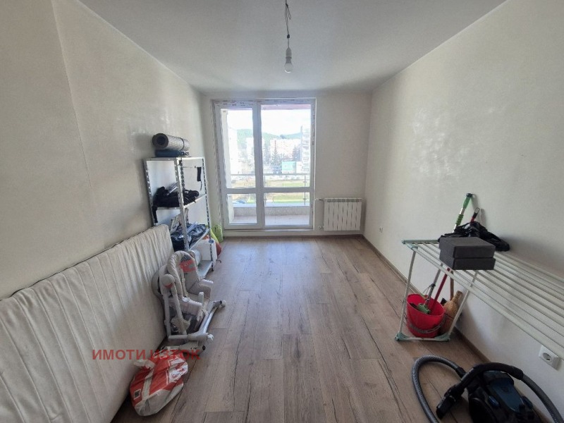 Дава под наем 3-СТАЕН, гр. Перник, Изток, снимка 11 - Апартаменти - 52962014