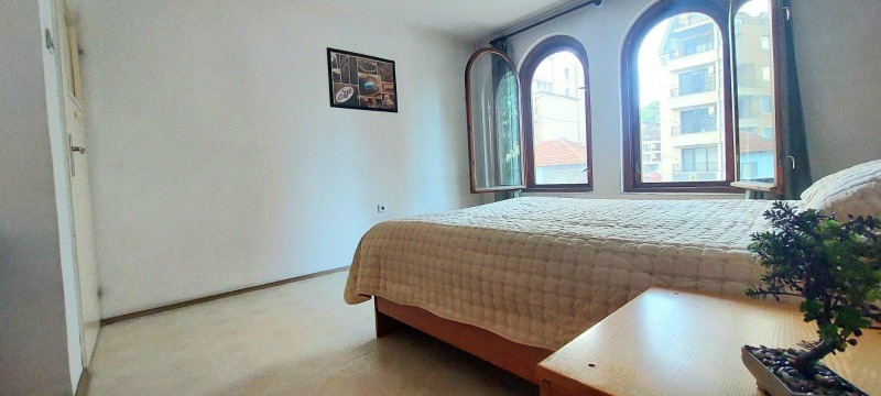 Дава под наем 3-СТАЕН, гр. Пловдив, Младежки Хълм, снимка 5 - Апартаменти - 53153758