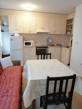 1 sovrum Bitjkinja, Gabrovo