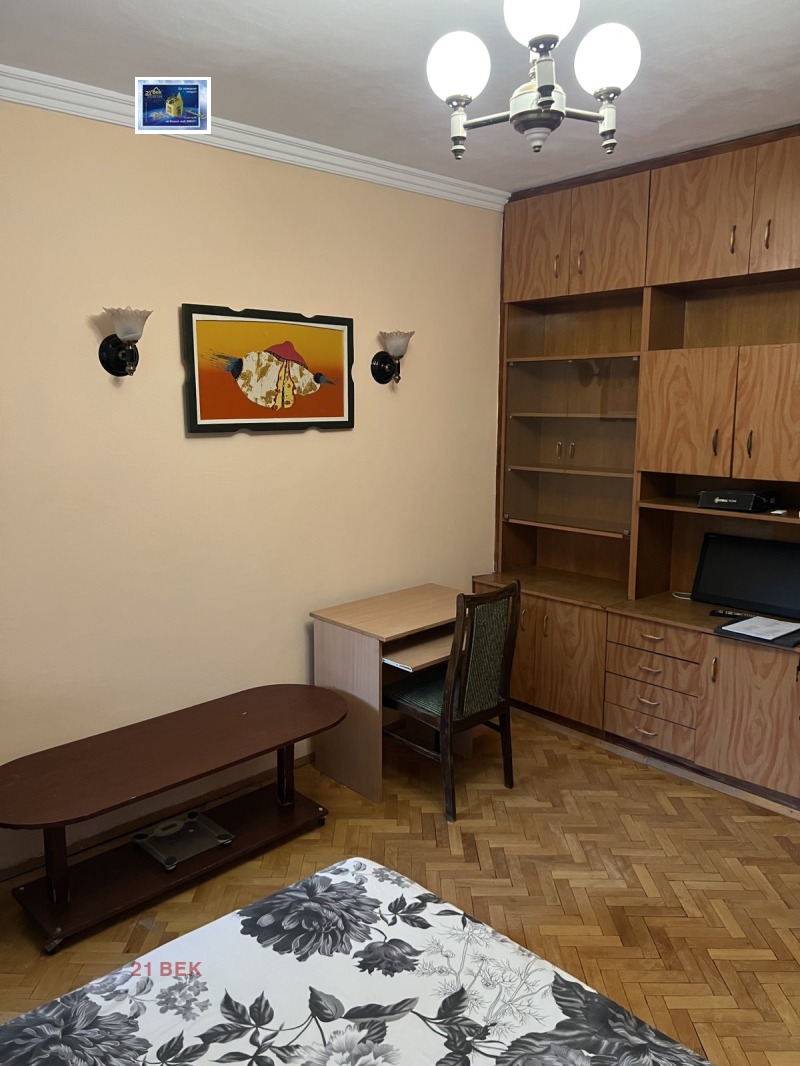 De inchiriat  1 dormitor Plovdiv , Țentâr , 60 mp | 14412216 - imagine [8]