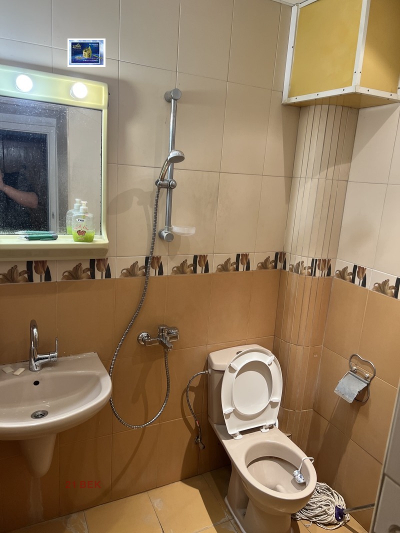 De inchiriat  1 dormitor Plovdiv , Țentâr , 60 mp | 14412216 - imagine [9]