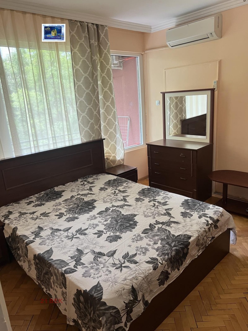 De inchiriat  1 dormitor Plovdiv , Țentâr , 60 mp | 14412216 - imagine [7]