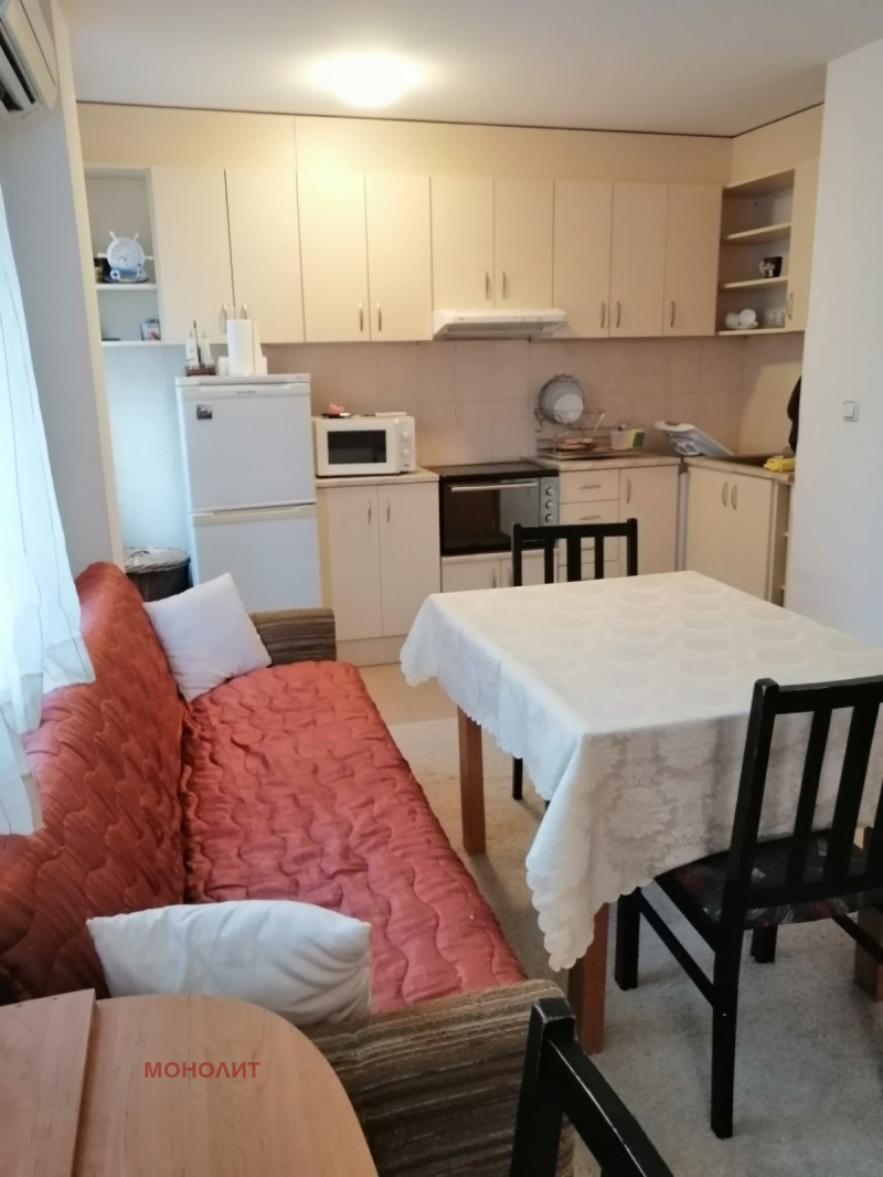 För uthyrning  1 sovrum Gabrovo , Bitjkinja , 55 kvm | 53707253 - bild [2]