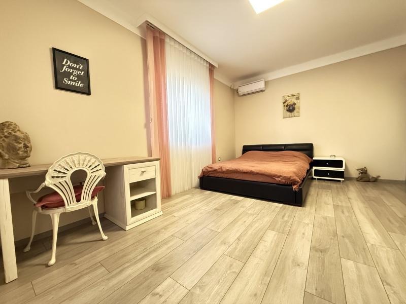 Дава под наем 3-СТАЕН, гр. Бургас, Център, снимка 6 - Апартаменти - 55936089