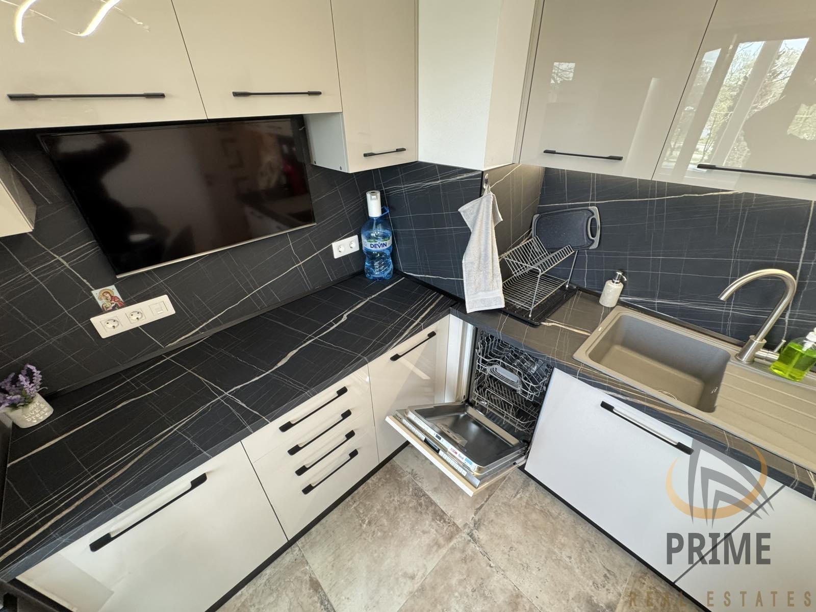 Дава под наем 2-СТАЕН, гр. Бургас, Изгрев, снимка 4 - Апартаменти - 54325608