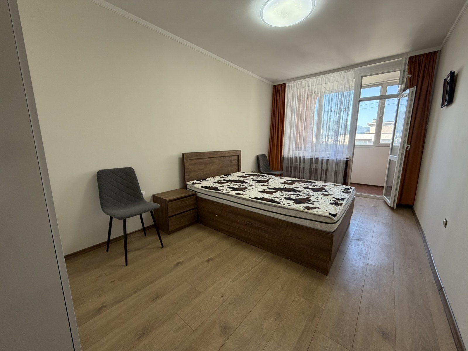 Дава под наем 2-СТАЕН, гр. София, Лагера, снимка 3 - Апартаменти - 55550643