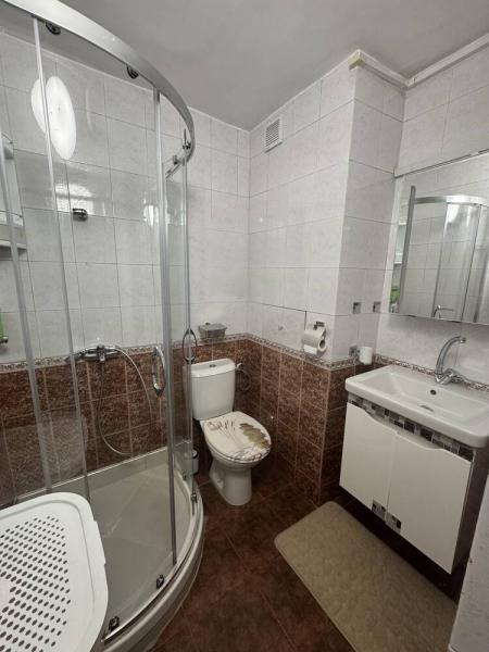 Дава под наем 3-СТАЕН, гр. Бургас, Възраждане, снимка 8 - Апартаменти - 53160319