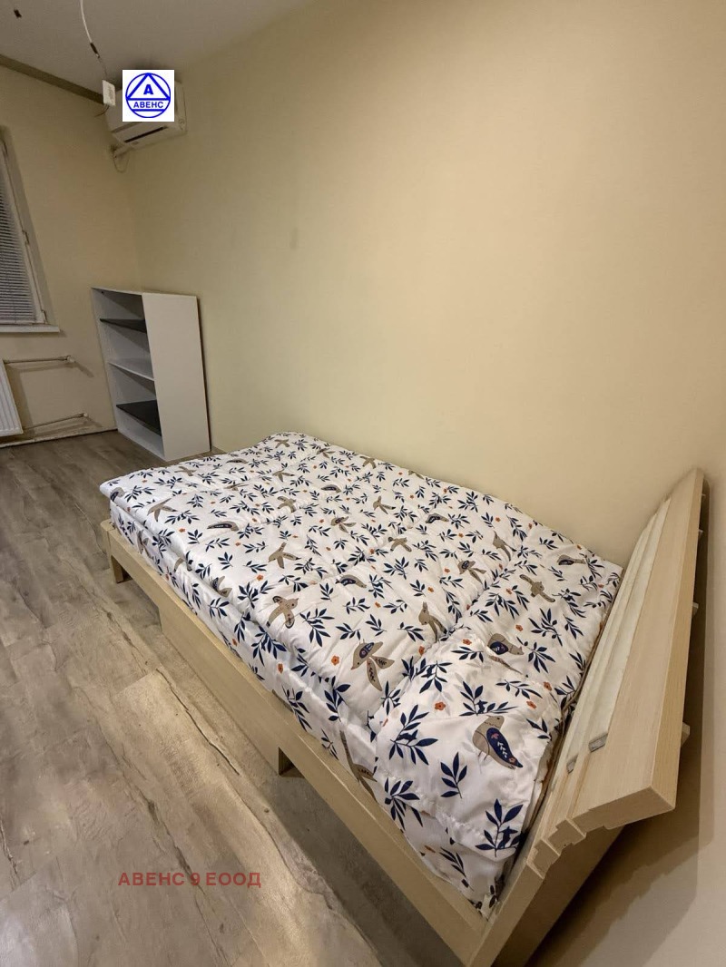 В аренду  3 спальни Плевен , Широк център , 135 кв.м | 10678761 - изображение [6]