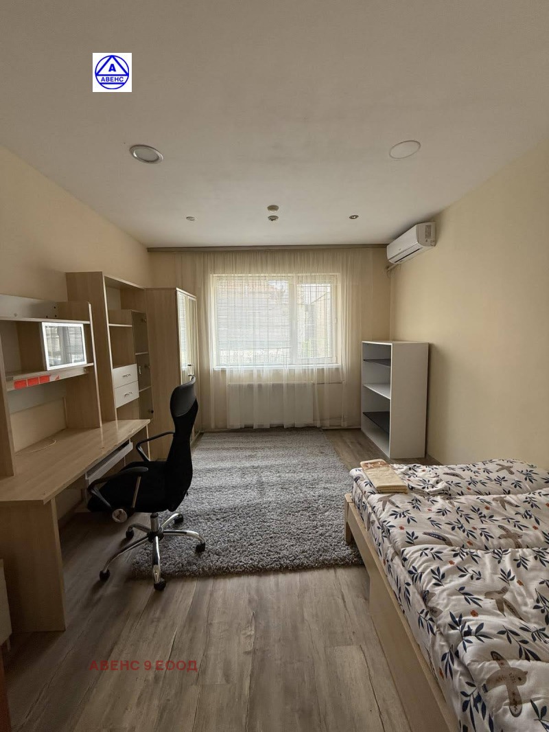 В аренду  3 спальни Плевен , Широк център , 135 кв.м | 10678761 - изображение [12]