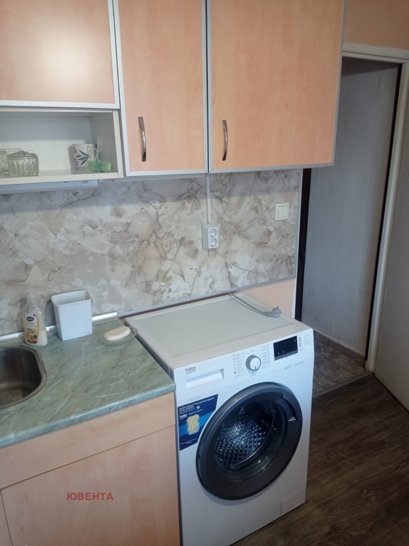 Da affittare  Studio Ruse , Charodejka - Iug , 42 mq | 81256332 - Immagine [4]