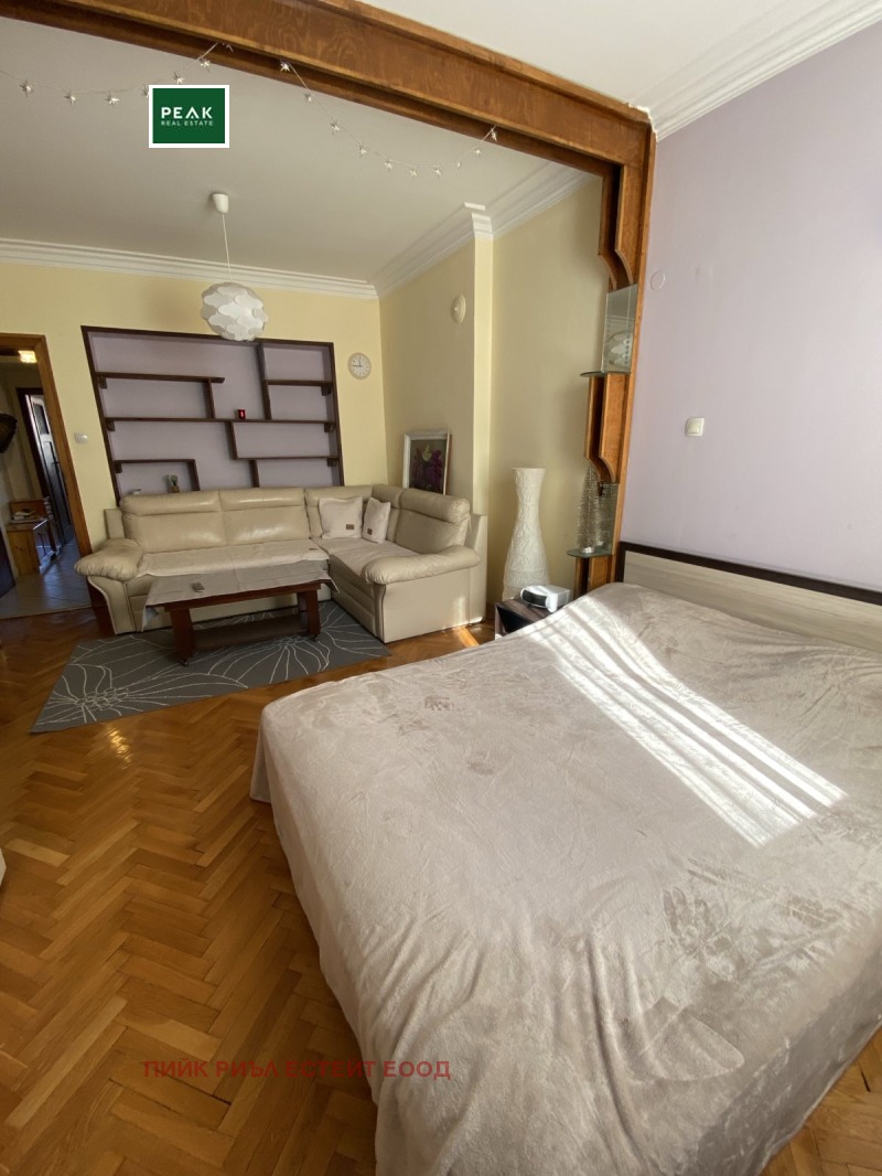 Дава под наем 2-СТАЕН, гр. София, Лозенец, снимка 2 - Апартаменти - 53232412