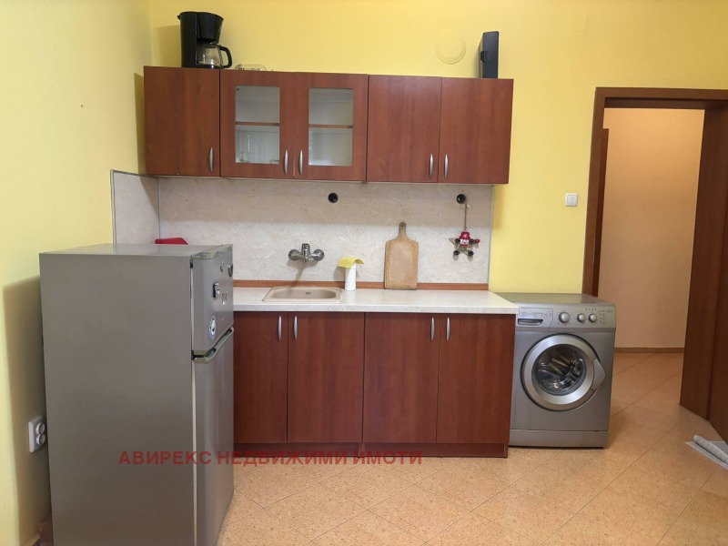 Дава под наем 1-СТАЕН, гр. Пловдив, Център, снимка 5 - Апартаменти - 52601120