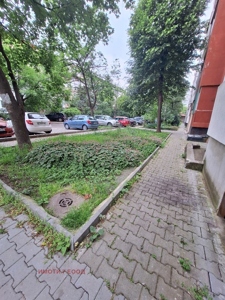 Til leje  1 soveværelse Sofia , Hadzhi Dimitar , 70 kvm | 55160305 - billede [16]