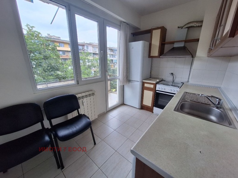 Til leje  1 soveværelse Sofia , Hadzhi Dimitar , 70 kvm | 55160305 - billede [5]