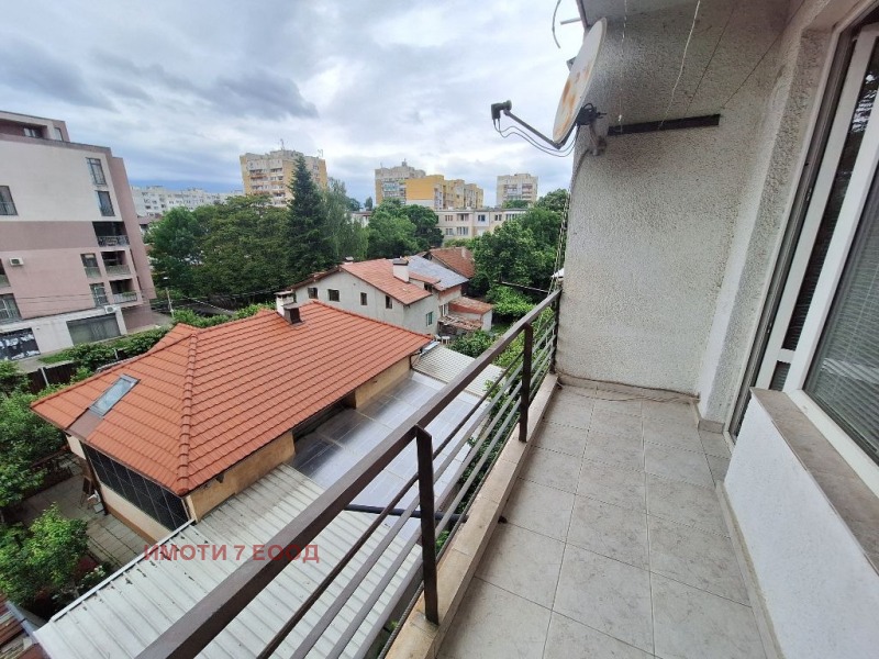 Til leje  1 soveværelse Sofia , Hadzhi Dimitar , 70 kvm | 55160305 - billede [3]