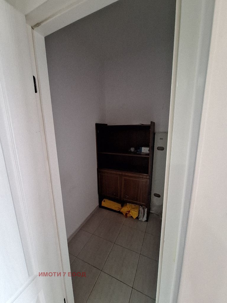 Til leje  1 soveværelse Sofia , Hadzhi Dimitar , 70 kvm | 55160305 - billede [9]
