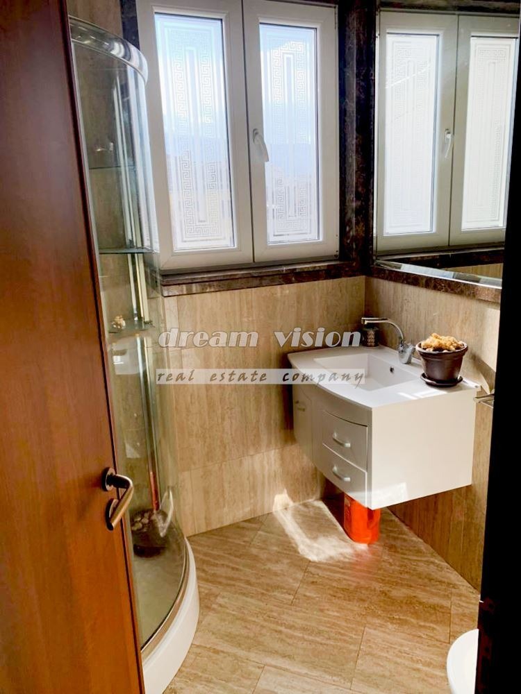 Te huur  Kantoor Sofia , Tsentar , 150 m² | 46237131 - afbeelding [10]