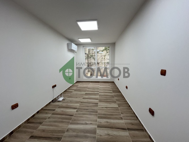 Дава под наем  Офис град Шумен , Център , 20 кв.м | 47168493 - изображение [3]