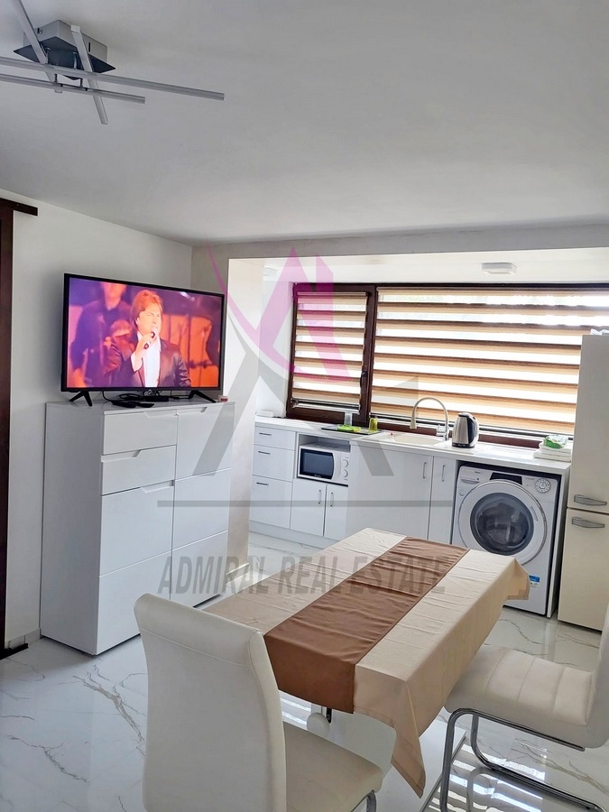 Дава под нем  Къща, град Варна, к.к. Св.Св. Константин и Елена •  800 EUR • ID 33575424 — holmes.bg - [1] 