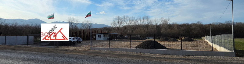 Дава под наем МЯСТО, гр. Враца, Студентски град, снимка 3 - Парцели - 52881003