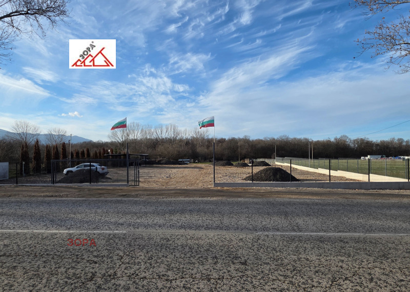 Дава под наем МЯСТО, гр. Враца, Студентски град