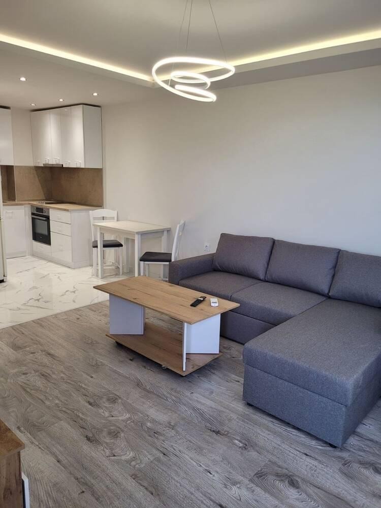 Дава под наем 2-СТАЕН, гр. Пловдив, Тракия