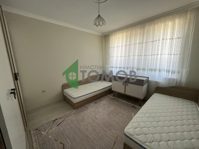 Дава под наем  3-стаен град Шумен , Тракия , 110 кв.м | 31233640 - изображение [8]