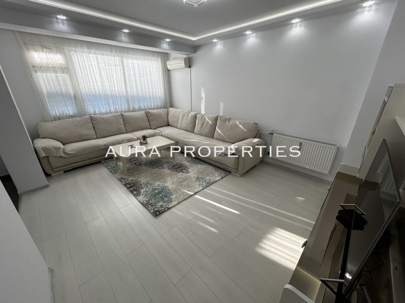 Дава под наем 3-СТАЕН, гр. Разград, Център, снимка 2 - Апартаменти - 53070896