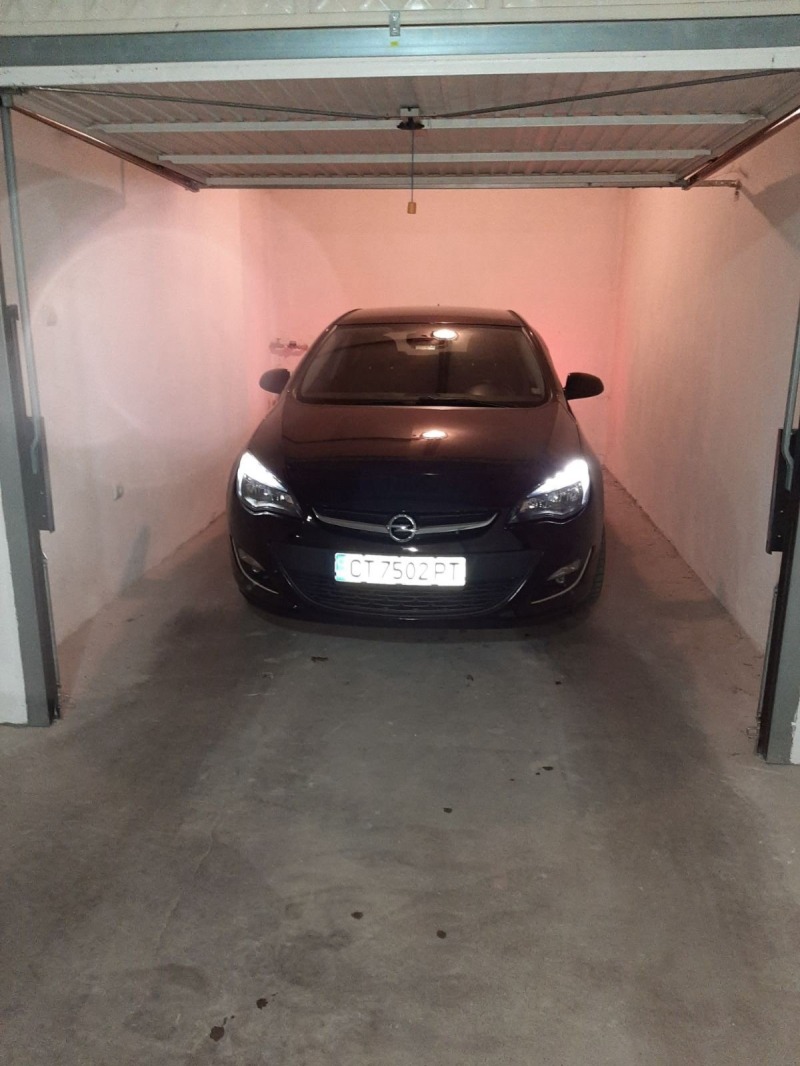 Дава под наем ГАРАЖ, ПАРКОМЯСТО, гр. Стара Загора, Три чучура - център, снимка 2 - Гаражи и паркоместа - 53172545