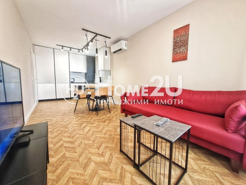 Kiadó  2 hálószobás Plovdiv , Centar , 80 négyzetméter | 36128507