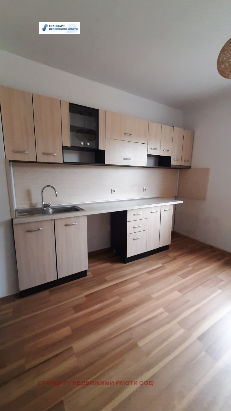 В оренду  2 спальні Пловдив , Тракия , 86 кв.м | 66236229 - зображення [2]