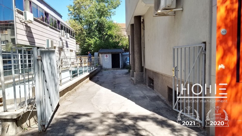 Vuokrattavana  Autotalli Sofia , Tsentar , 12 neliömetriä | 68141705 - kuva [2]