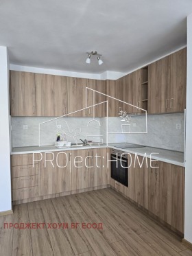 2 bedroom Vazrazhdane, Burgas 1