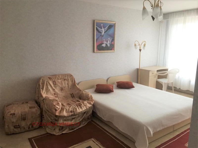 Zu vermieten  1 Schlafzimmer Ruse , Wazraschdane , 62 qm | 83198020