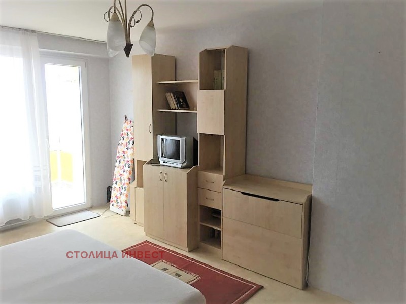 Zu vermieten  1 Schlafzimmer Ruse , Wazraschdane , 62 qm | 83198020 - Bild [5]