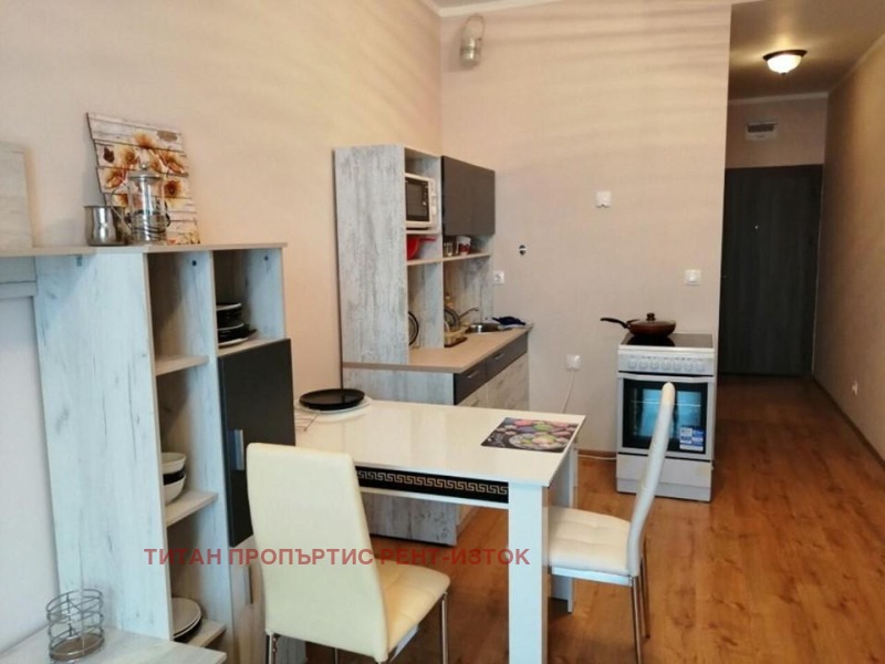 Издаје се  1 спаваћа соба Бургас , Зорница , 60 м2 | 15522102 - слика [2]
