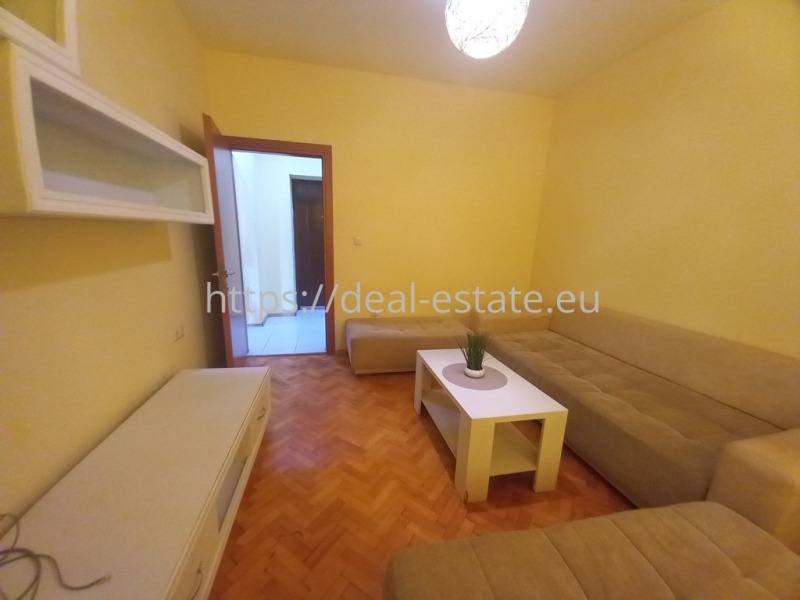 De inchiriat  2 dormitoare Blagoevgrad , Idealen țentâr , 65 mp | 88179378 - imagine [5]