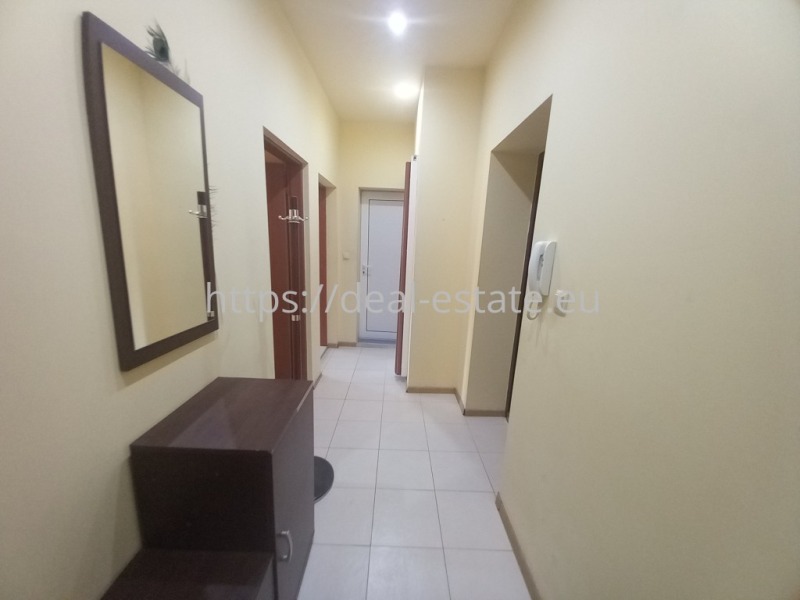 De inchiriat  2 dormitoare Blagoevgrad , Idealen țentâr , 65 mp | 88179378 - imagine [12]