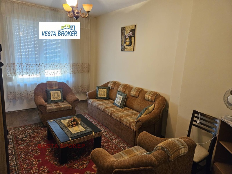 Дава под наем 3-СТАЕН, гр. Кърджали, Център