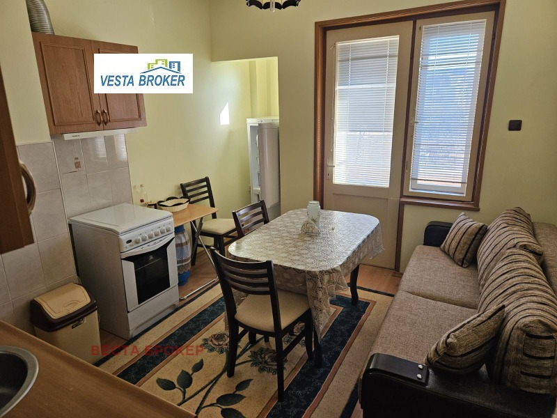 Дава под наем 3-СТАЕН, гр. Кърджали, Център, снимка 3 - Апартаменти - 53198197