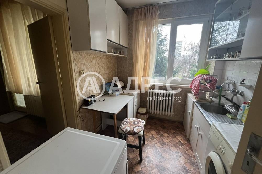 Дава под наем 3-СТАЕН, гр. София, Мусагеница, снимка 2 - Апартаменти - 53946797