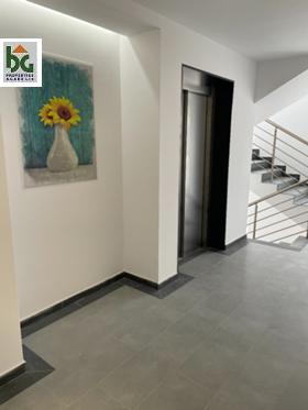 ���� ��� ���� 3-����� | Imot.bg � ����� ������ 13