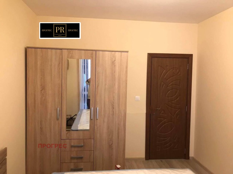 De inchiriat  1 dormitor Plovdiv , Traciia , 70 mp | 42180449 - imagine [11]